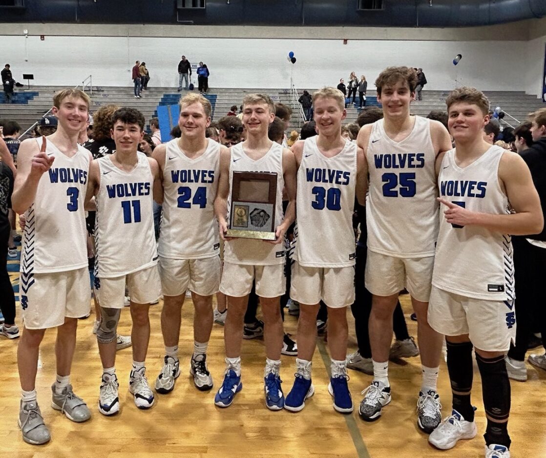 Team of the Year Fremont weathered injuries and Region 1 gauntlet in